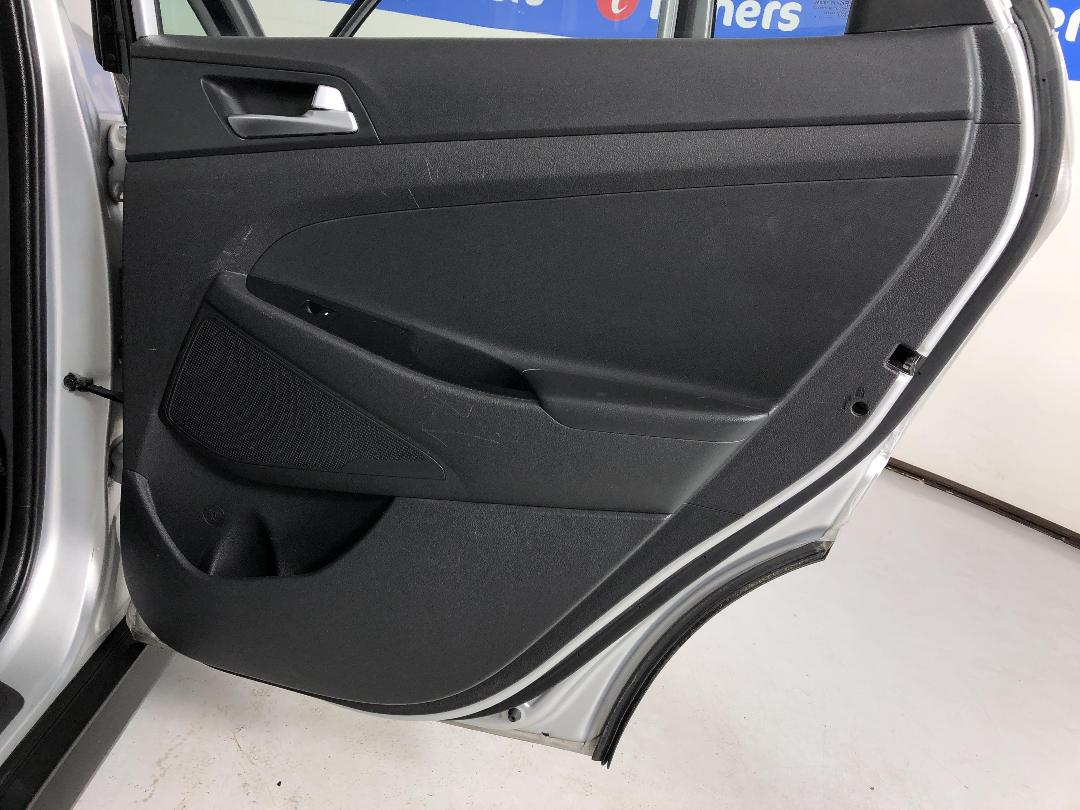 Photo '19' of Hyundai Tucson Photo '19' of Hyundai Tucson