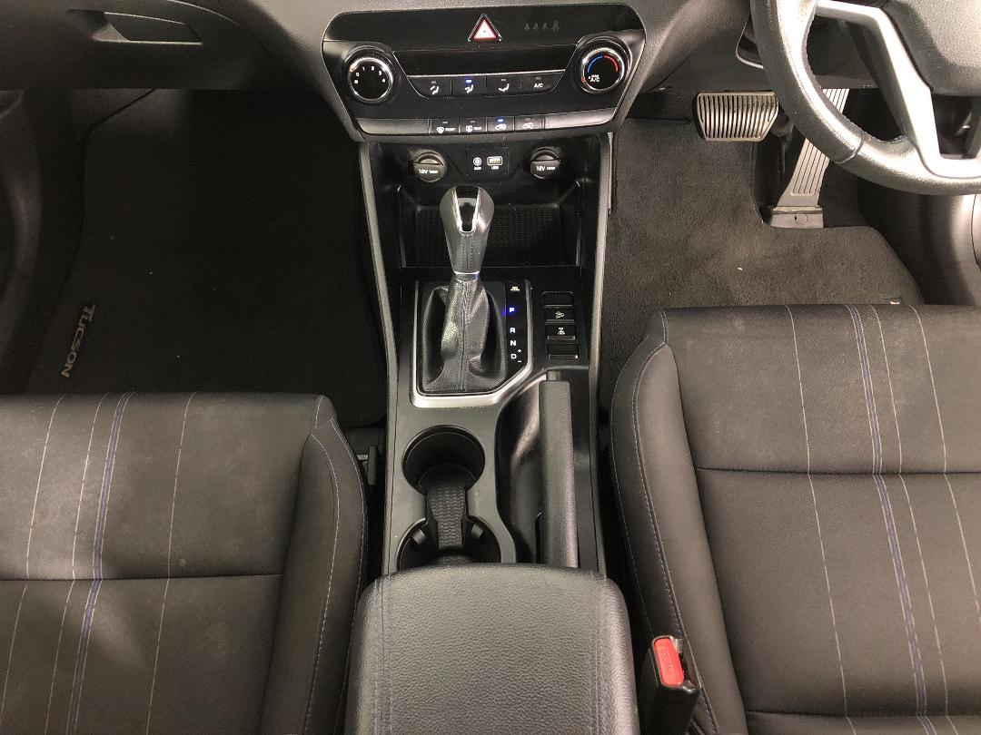 Photo '18' of Hyundai Tucson Photo '18' of Hyundai Tucson