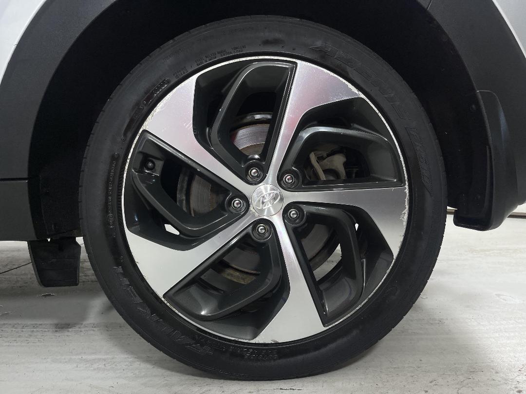 Photo '11' of Hyundai Tucson