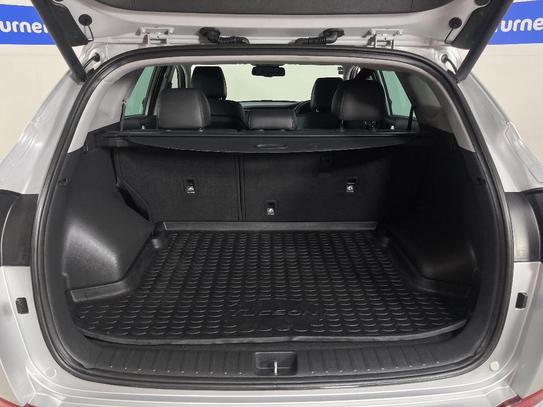 Photo '14' of Hyundai Tucson