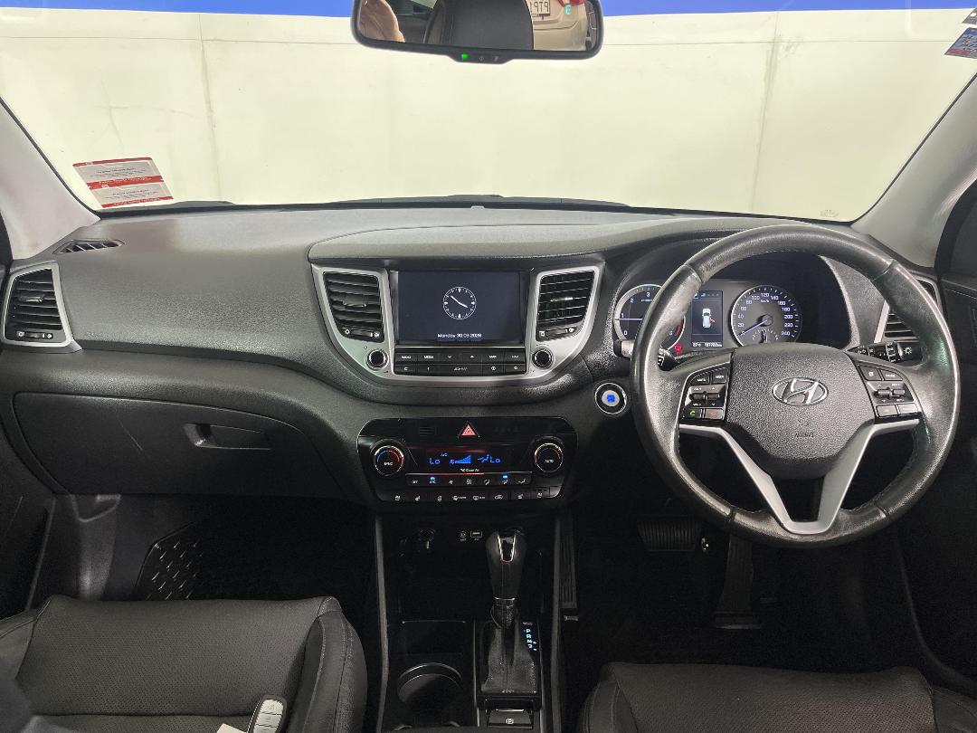 Photo '17' of Hyundai Tucson