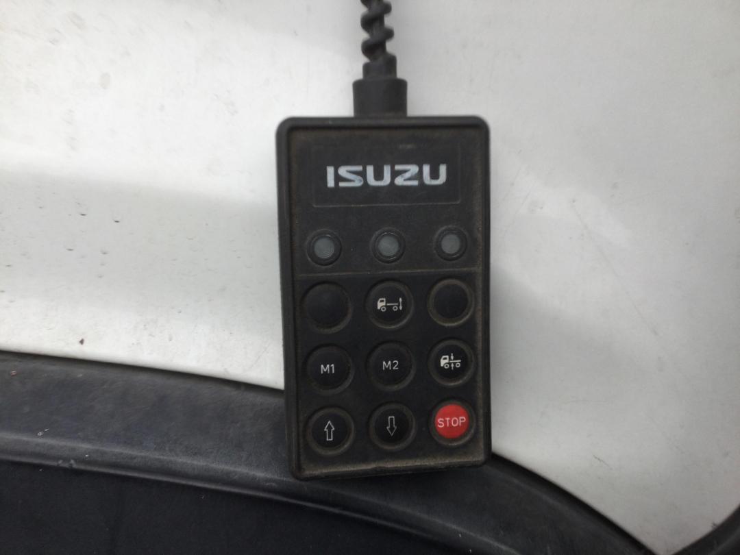 Photo '18' of Isuzu C Series CYJ530 AMT Curtainsider