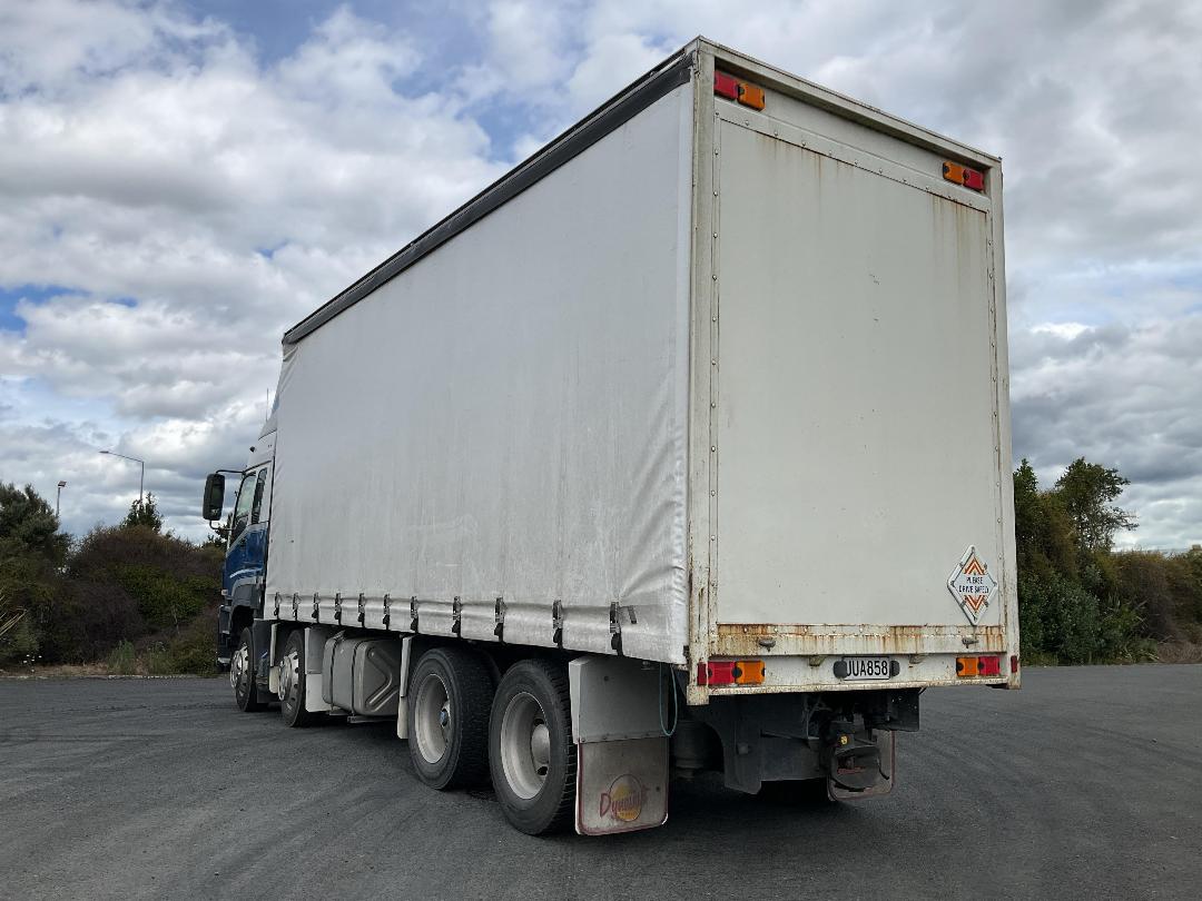 Photo '6' of Isuzu C Series CYJ530 AMT Curtainsider