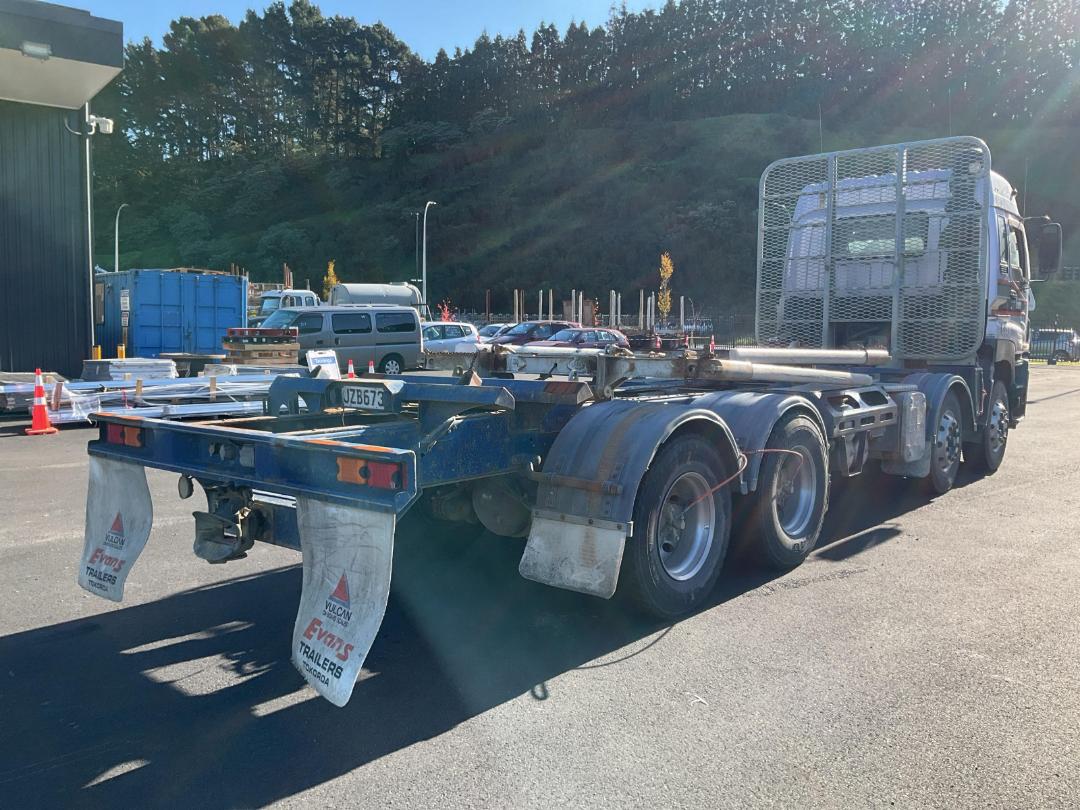 Photo '4' of Isuzu C Series CYH530D Logger Photo '4' of Isuzu C Series CYH530D Logger