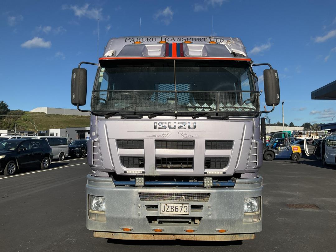 Photo '10' of Isuzu C Series CYH530D Logger Photo '10' of Isuzu C Series CYH530D Logger