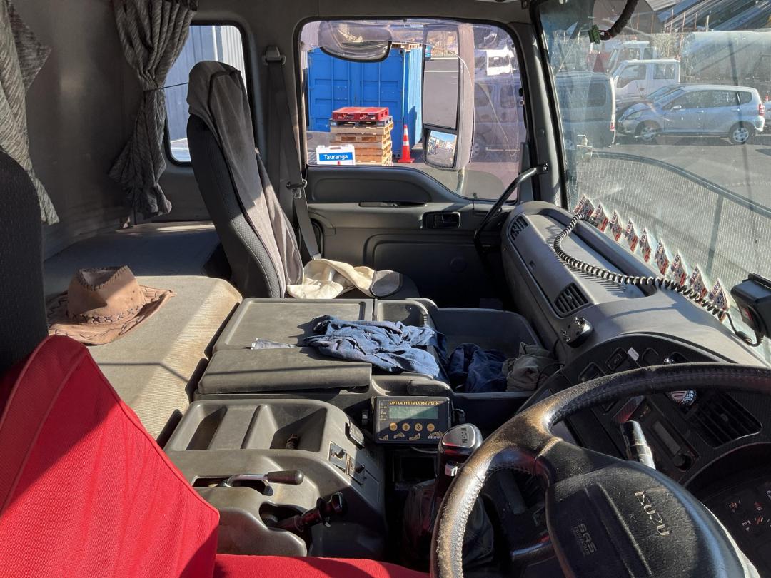 Photo '29' of Isuzu C Series CYH530D Logger Photo '29' of Isuzu C Series CYH530D Logger