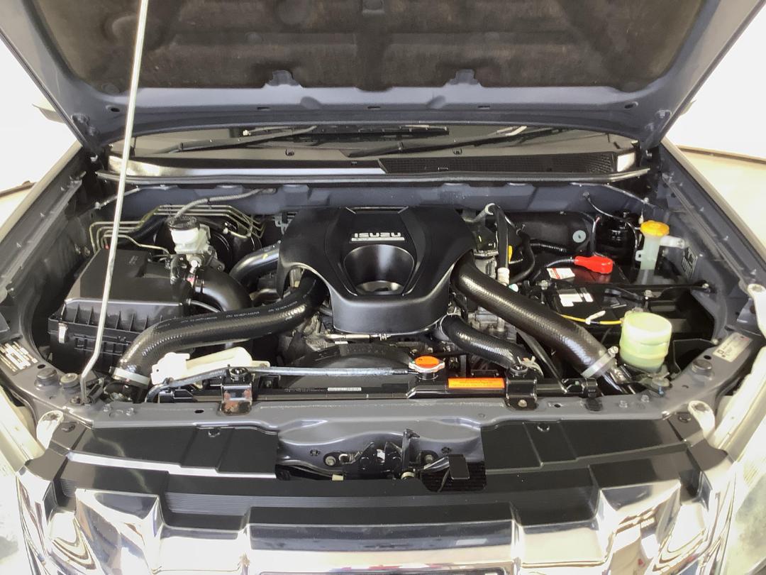 Photo '13' of Isuzu D-MAX