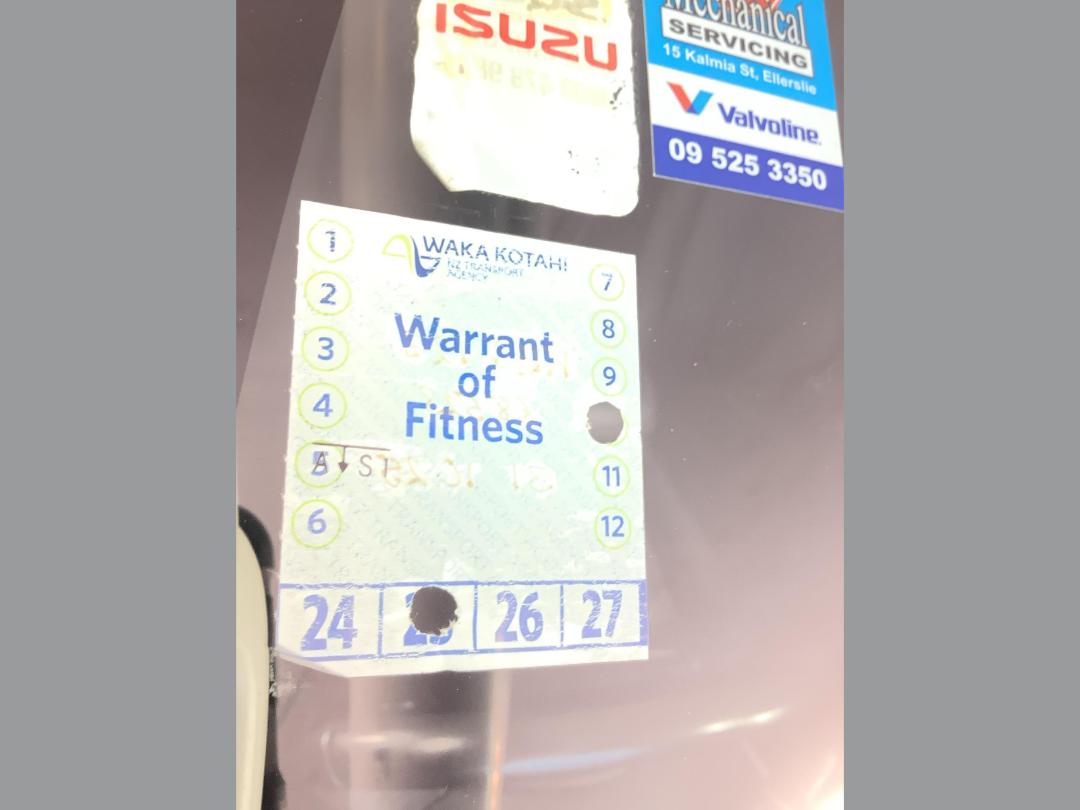 Photo '23' of Isuzu D-MAX