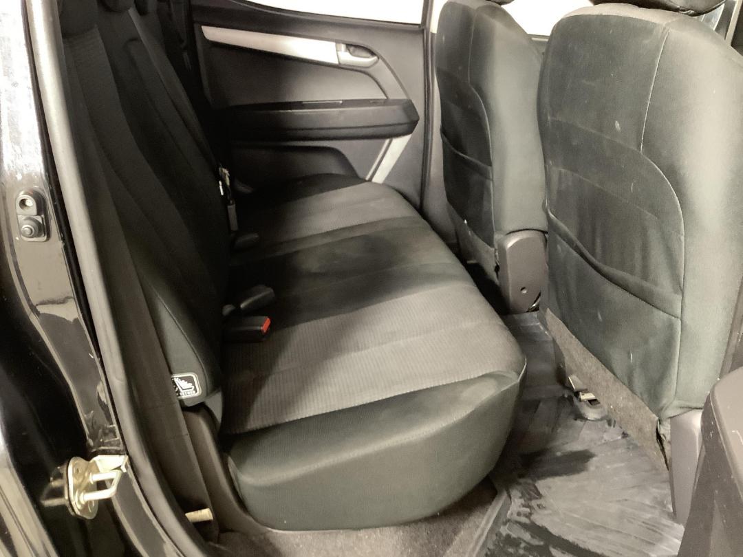 Photo '20' of Isuzu D-MAX