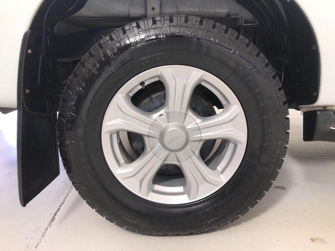 Photo '12' of Isuzu D-MAX Photo '12' of Isuzu D-MAX