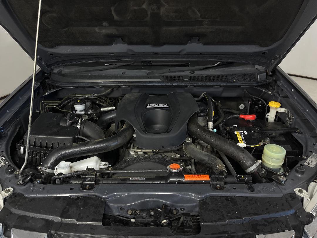 Photo '13' of Isuzu D-MAX