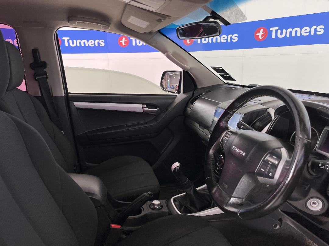 Photo '16' of Isuzu D-MAX