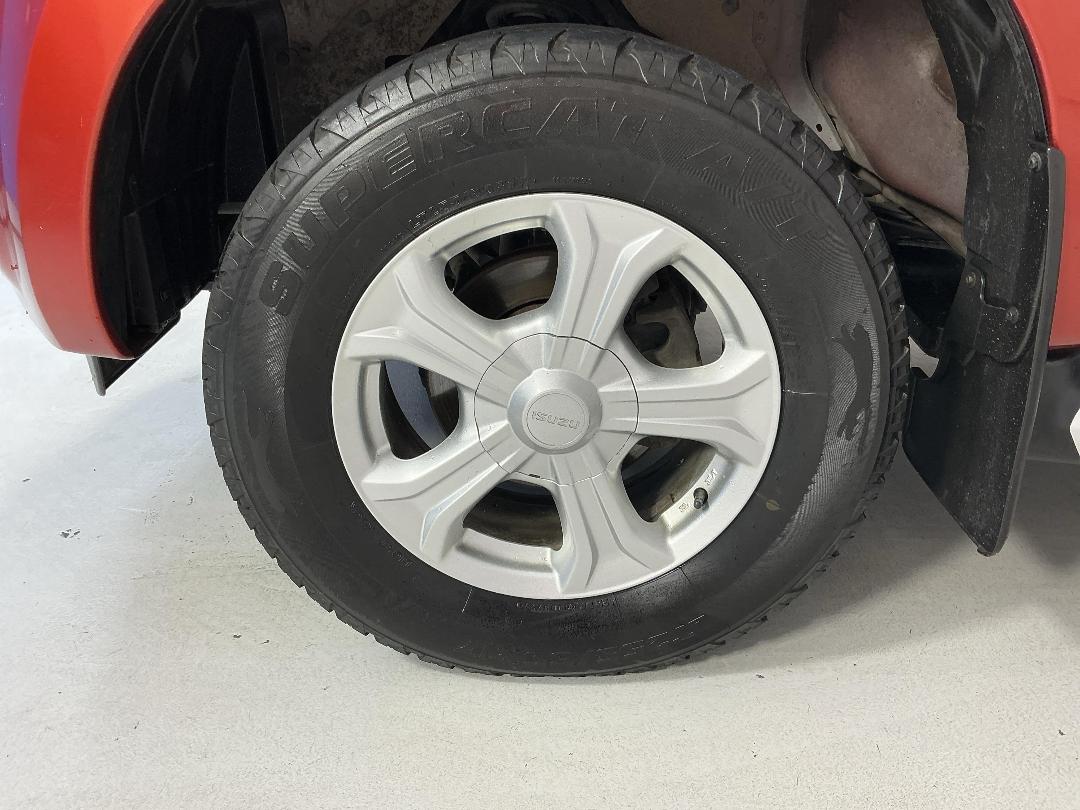 Photo '10' of Isuzu D-MAX Photo '10' of Isuzu D-MAX