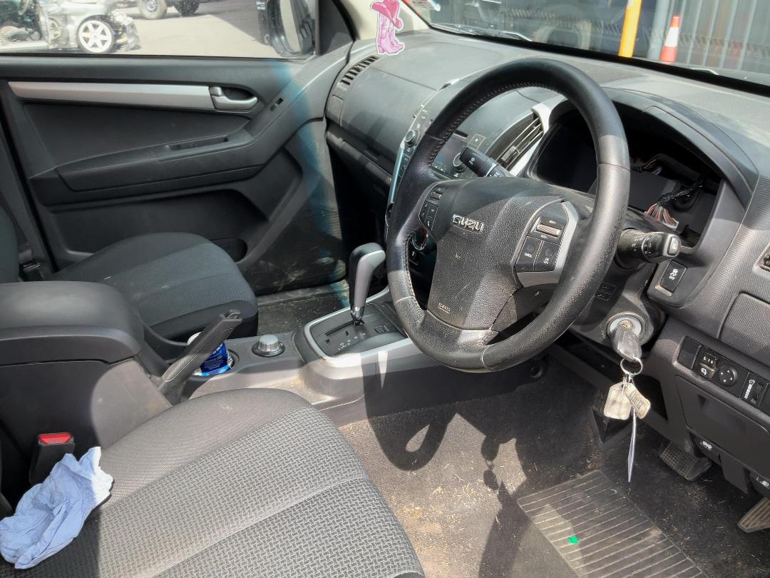 Photo '22' of Isuzu D-MAX LS DC