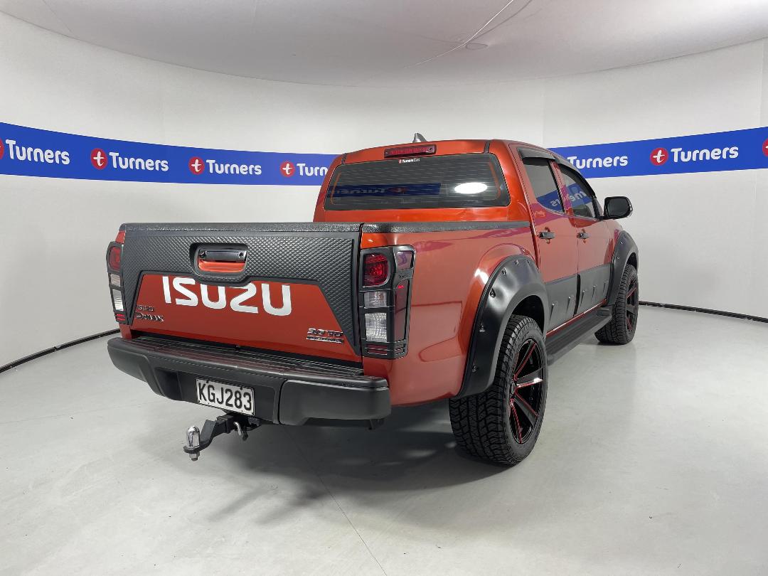 Photo '7' of Isuzu D-MAX Photo '7' of Isuzu D-MAX