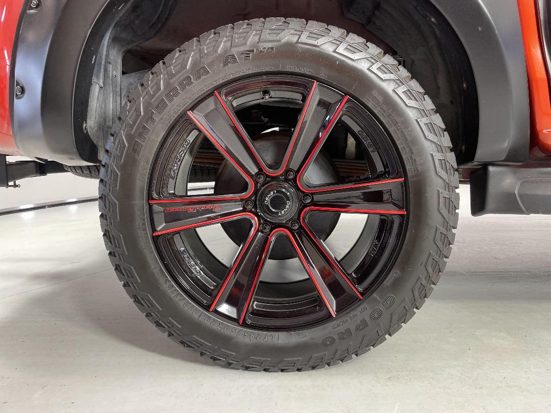 Photo '12' of Isuzu D-MAX Photo '12' of Isuzu D-MAX