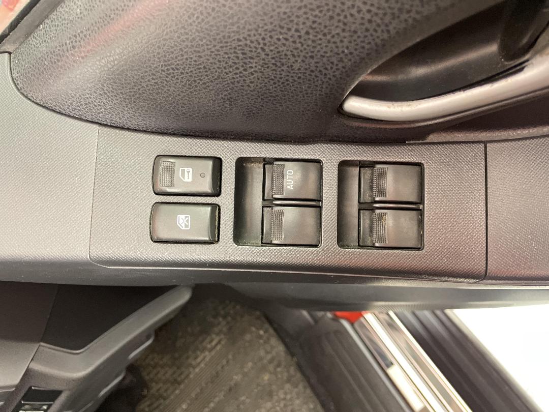 Photo '24' of Isuzu D-MAX Photo '24' of Isuzu D-MAX