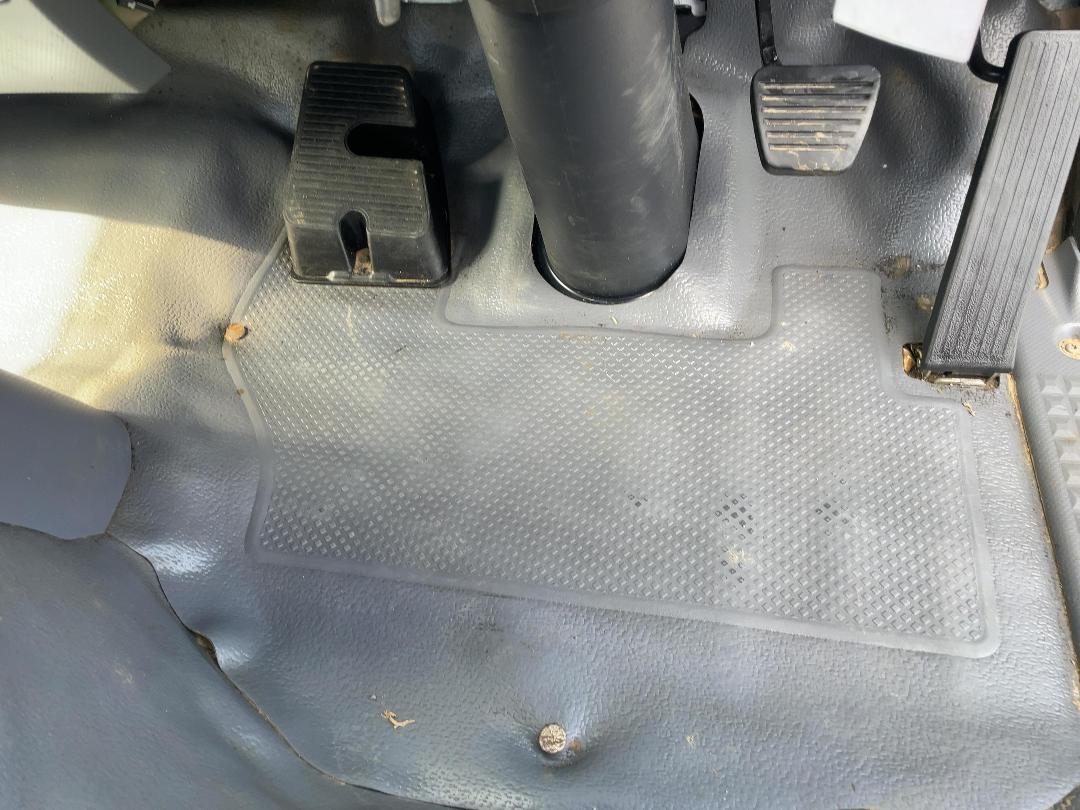 Photo '13' of Isuzu ELF NPS85AR 3T Flat Deck