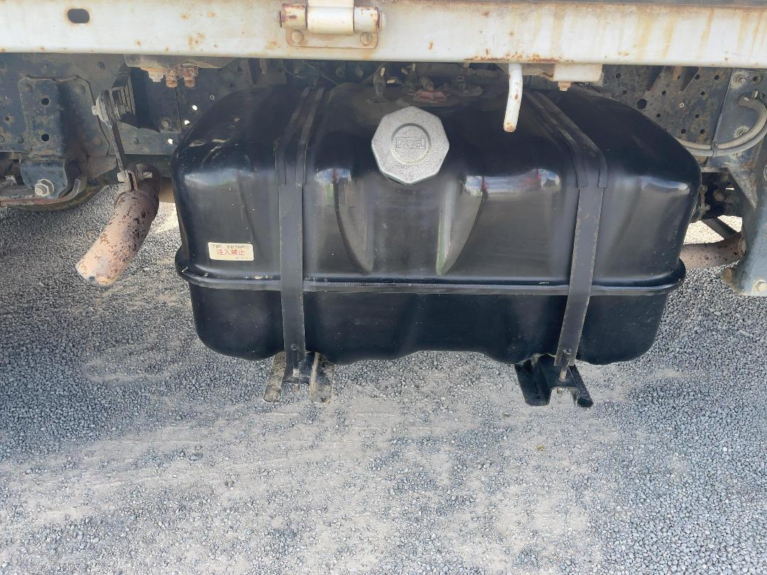 Photo '21' of Isuzu ELF NPS85AR 3T Flat Deck