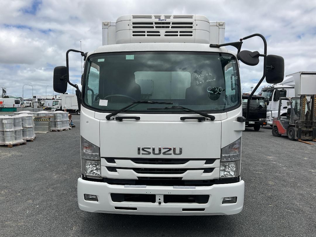 Photo '10' of Isuzu Forward Chiller
