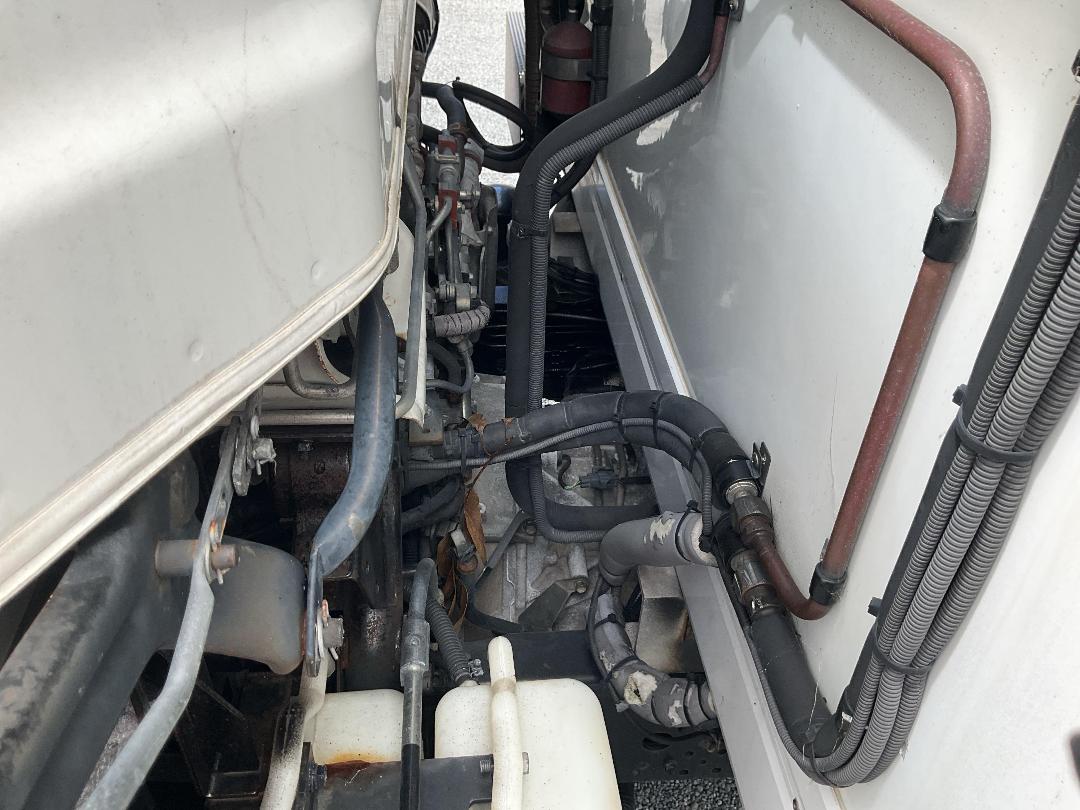 Photo '23' of Isuzu Forward Chiller