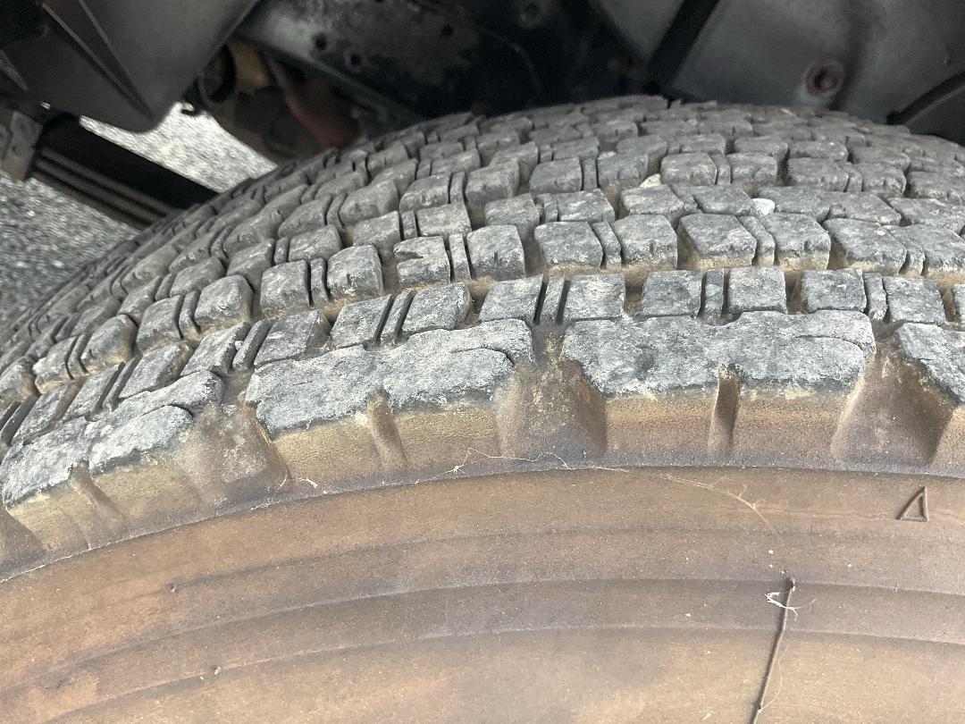 Photo '42' of Isuzu Forward Chiller