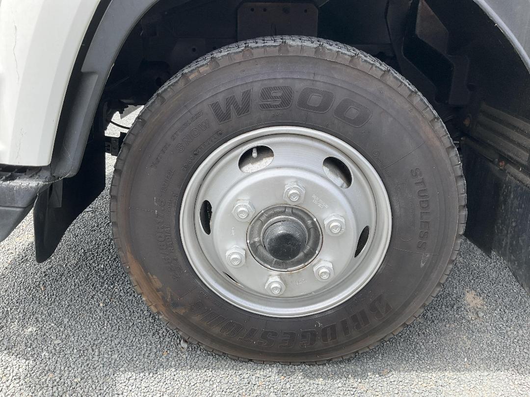 Photo '47' of Isuzu Forward Chiller