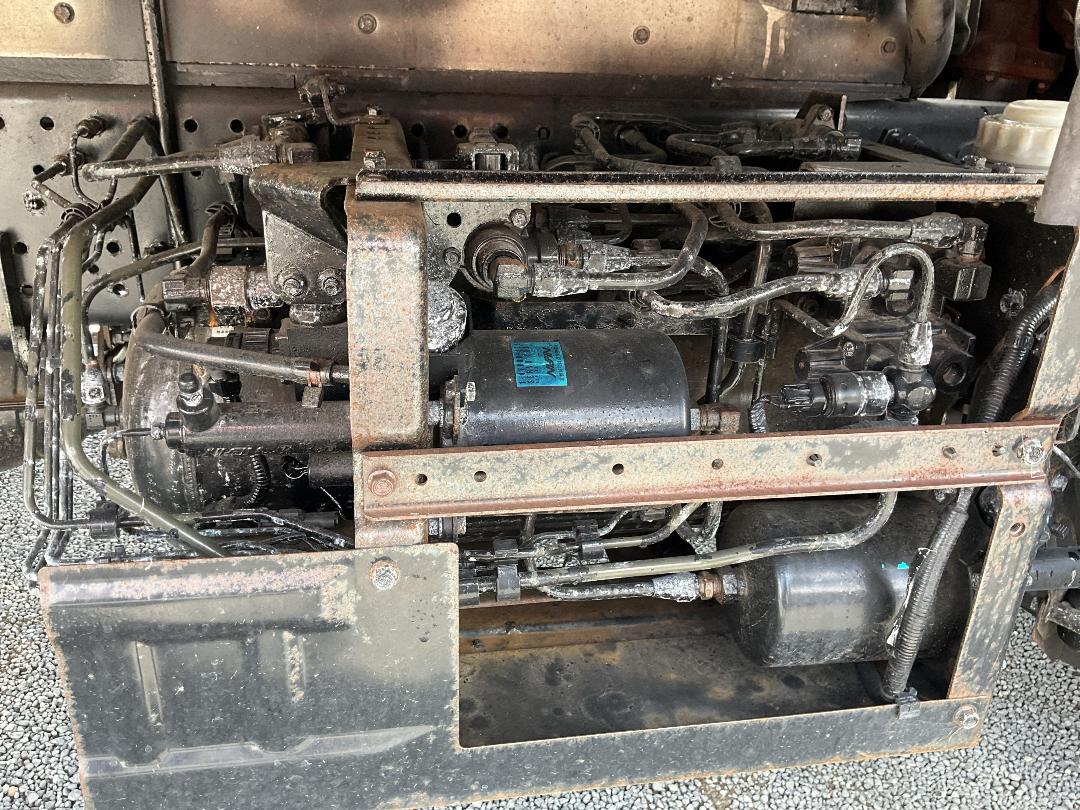 Photo '28' of Isuzu Forward BOX BODY Chiller