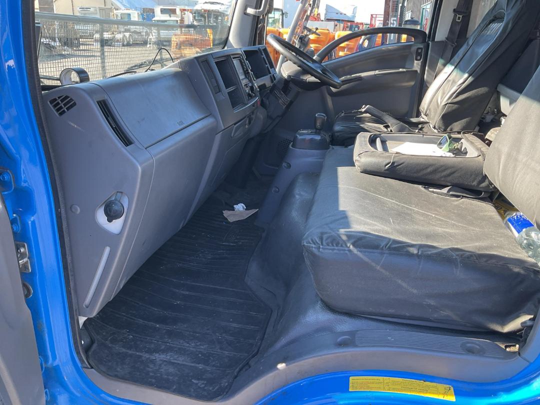 Photo '18' of Isuzu N Series NPR325M AMT Curtainsider Photo '18' of Isuzu N Series NPR325M AMT Curtainsider