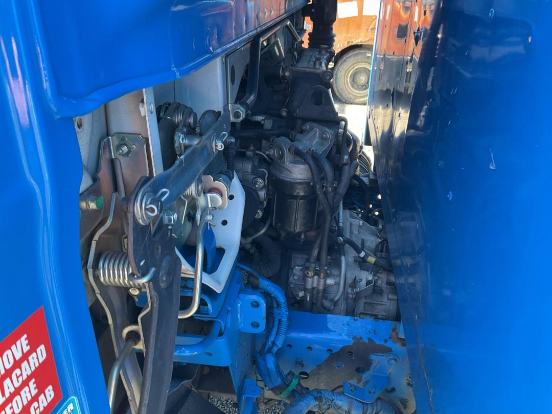 Photo '19' of Isuzu N Series NPR325M AMT Curtainsider Photo '19' of Isuzu N Series NPR325M AMT Curtainsider