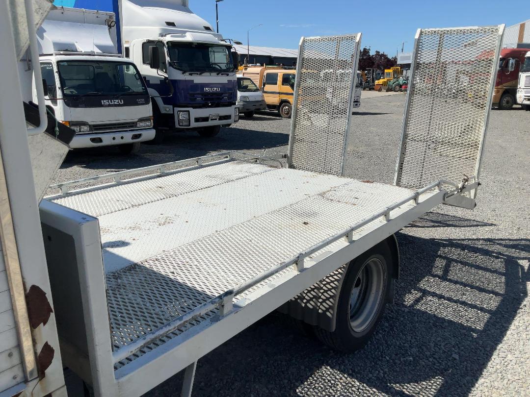 Photo '12' of Isuzu N Series NPR325M AMT Transporter Photo '12' of Isuzu N Series NPR325M AMT Transporter