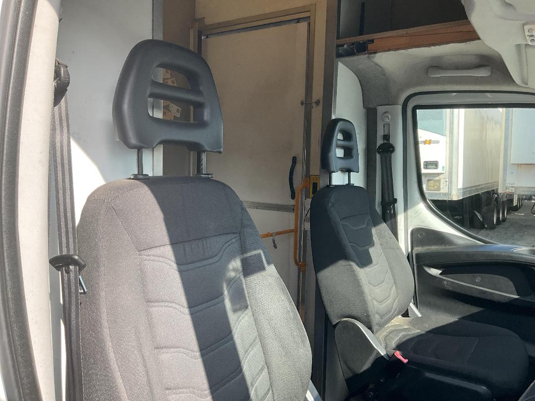 Photo '19' of Iveco Daily 50 C17 Box Body