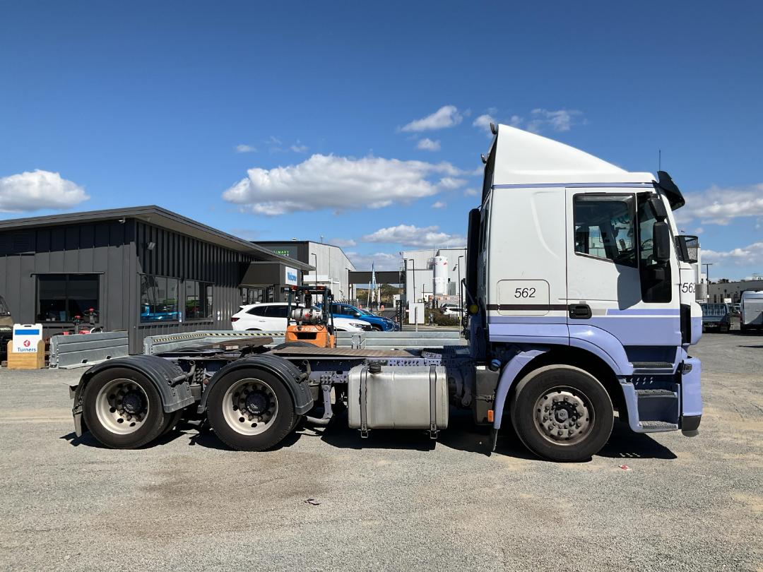 Photo '3' of Iveco Stralis AT1460 Tractor Unit