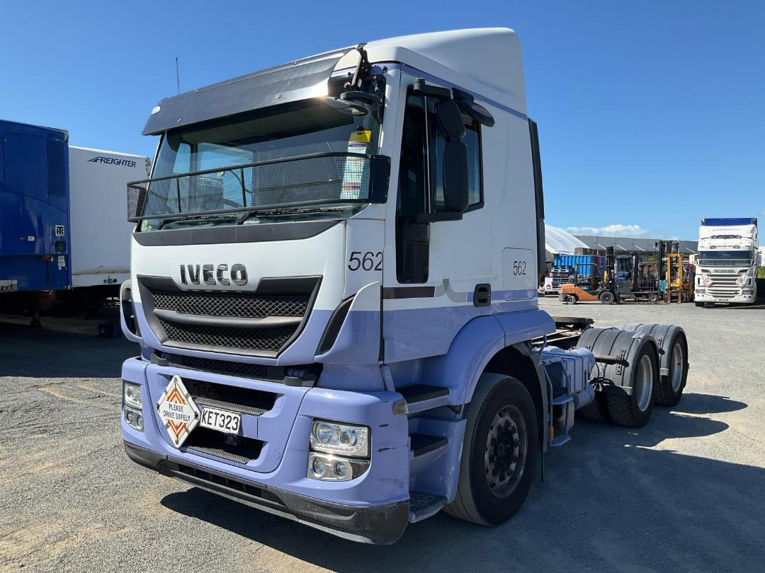 Photo '9' of Iveco Stralis AT1460 Tractor Unit