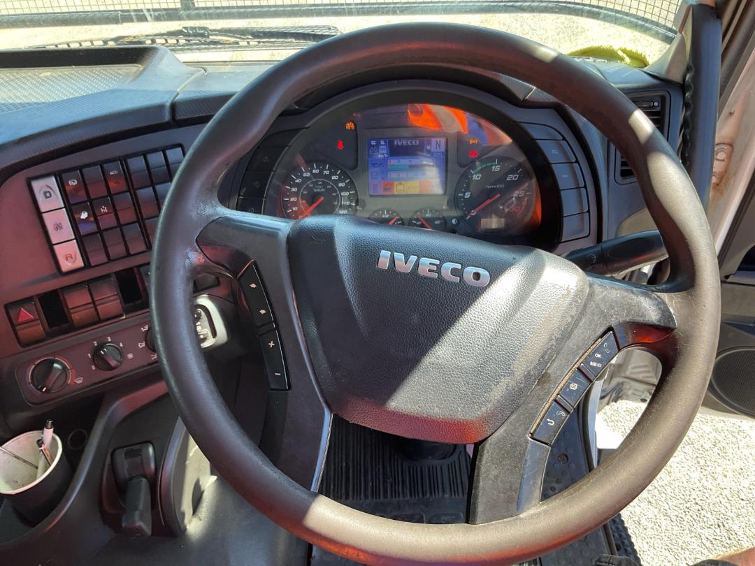 Photo '13' of Iveco Stralis AT1460 Tractor Unit