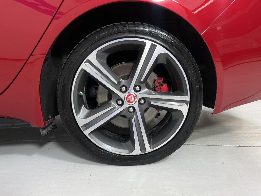 Photo '11' of Jaguar XF