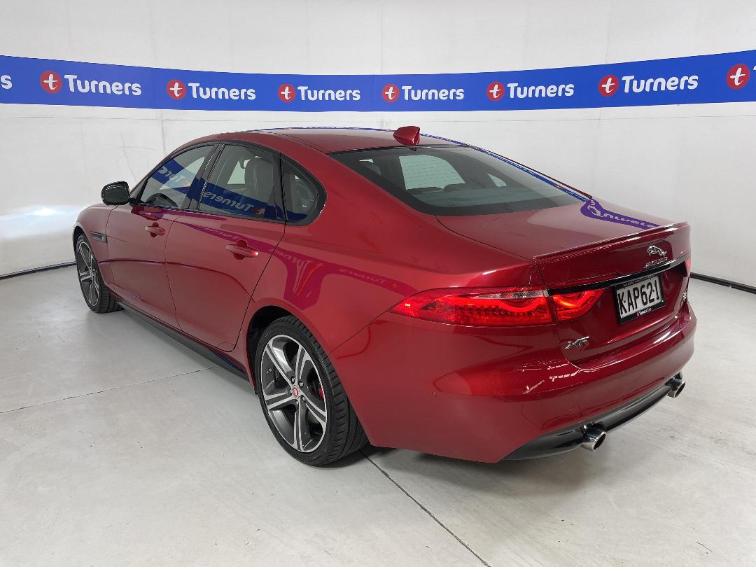 Photo '5' of Jaguar XF