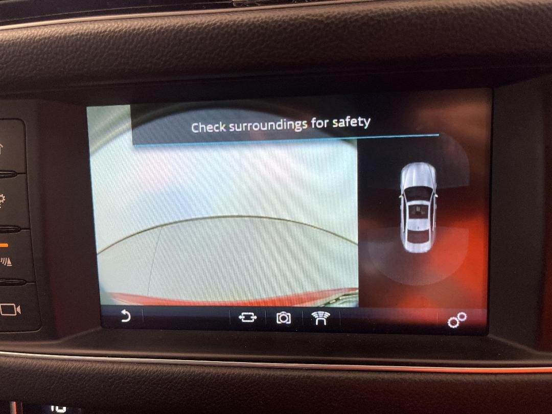 Photo '26' of Jaguar XF