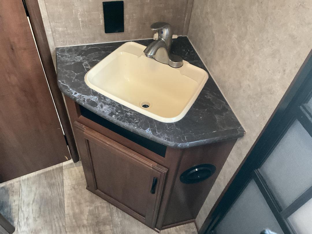 Photo '18' of JAYCO WHITE HAWK Caravan - Tandem