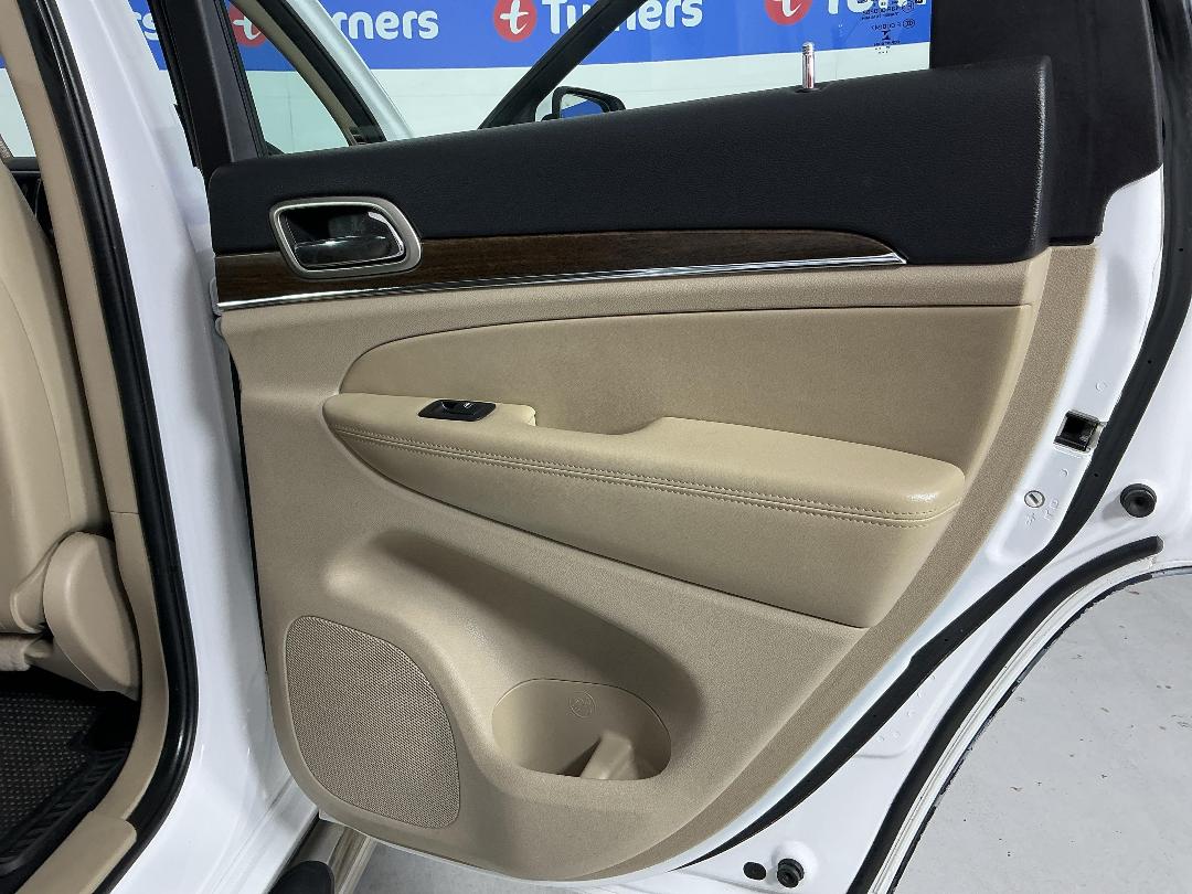 Photo '19' of Jeep Grand Cherokee