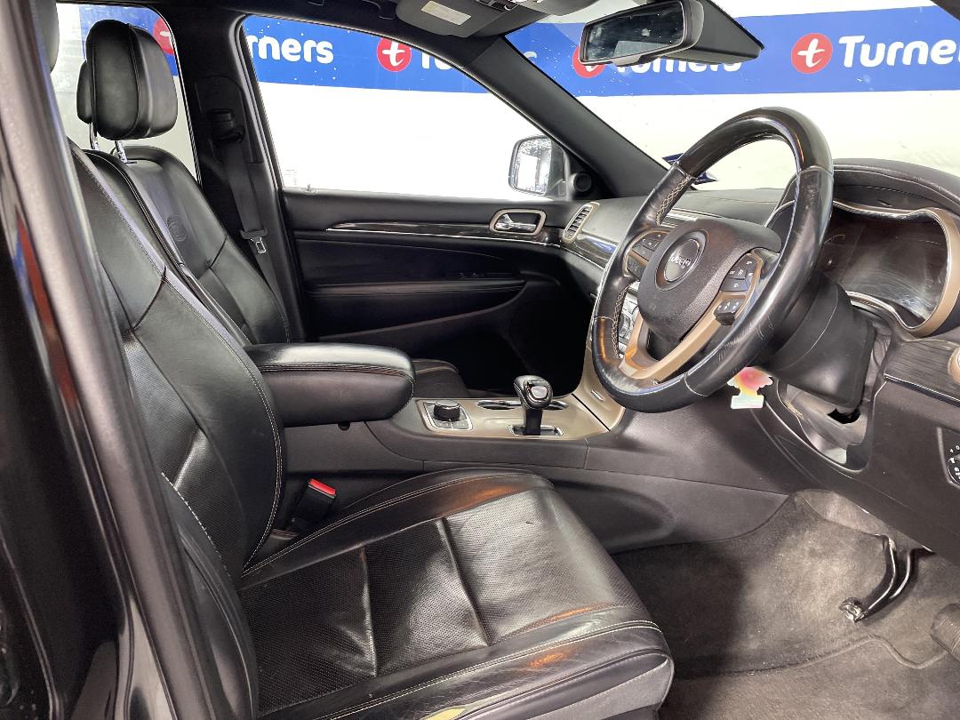 Photo '16' of Jeep Grand Cherokee Photo '16' of Jeep Grand Cherokee