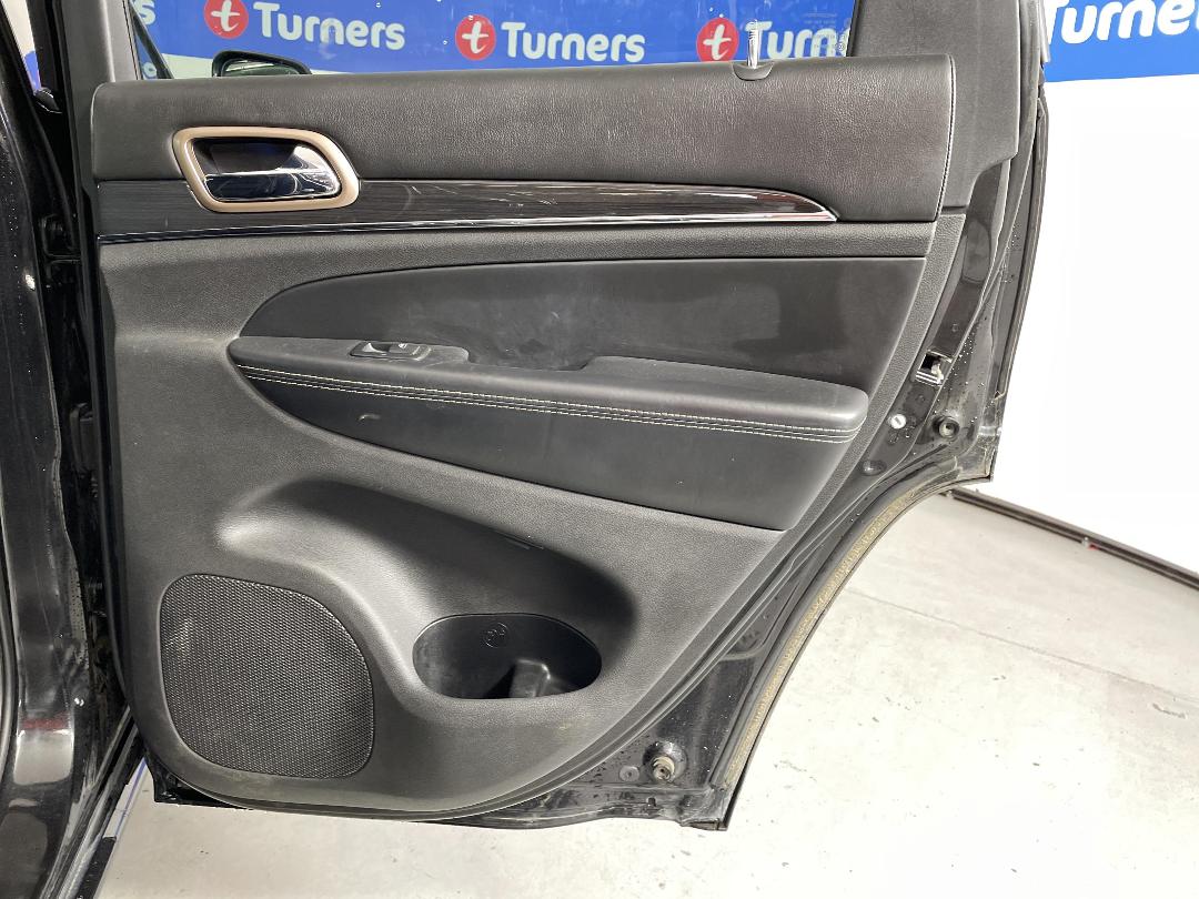 Photo '19' of Jeep Grand Cherokee Photo '19' of Jeep Grand Cherokee