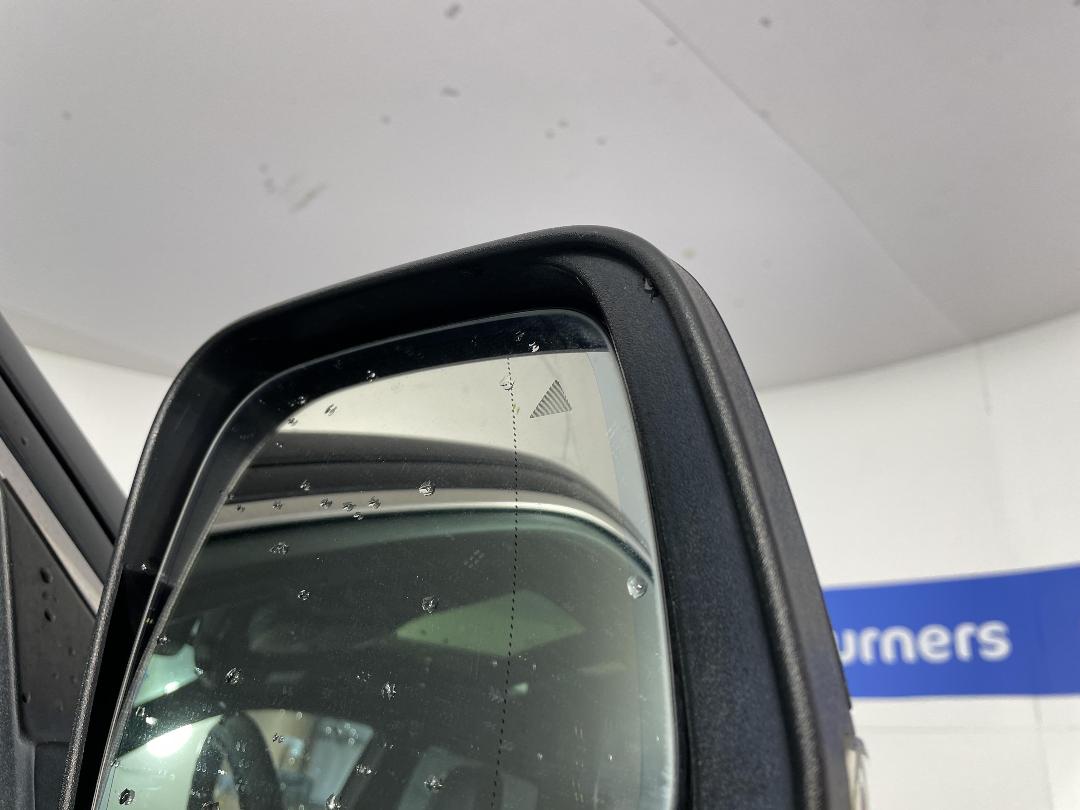 Photo '28' of Jeep Grand Cherokee Photo '28' of Jeep Grand Cherokee