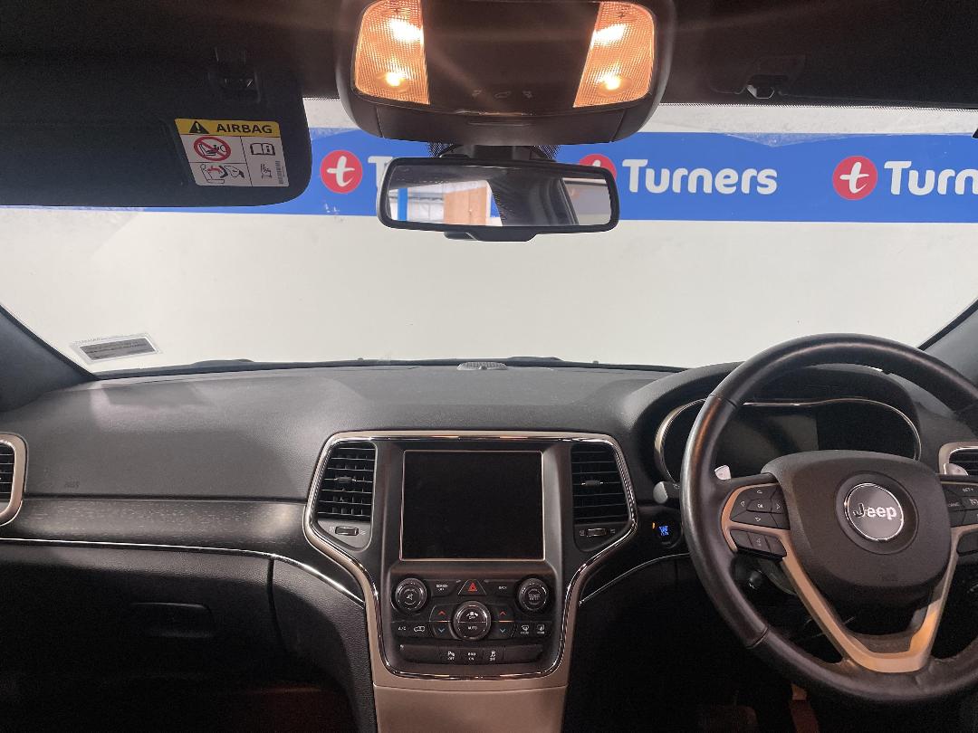 Photo '17' of Jeep Grand Cherokee