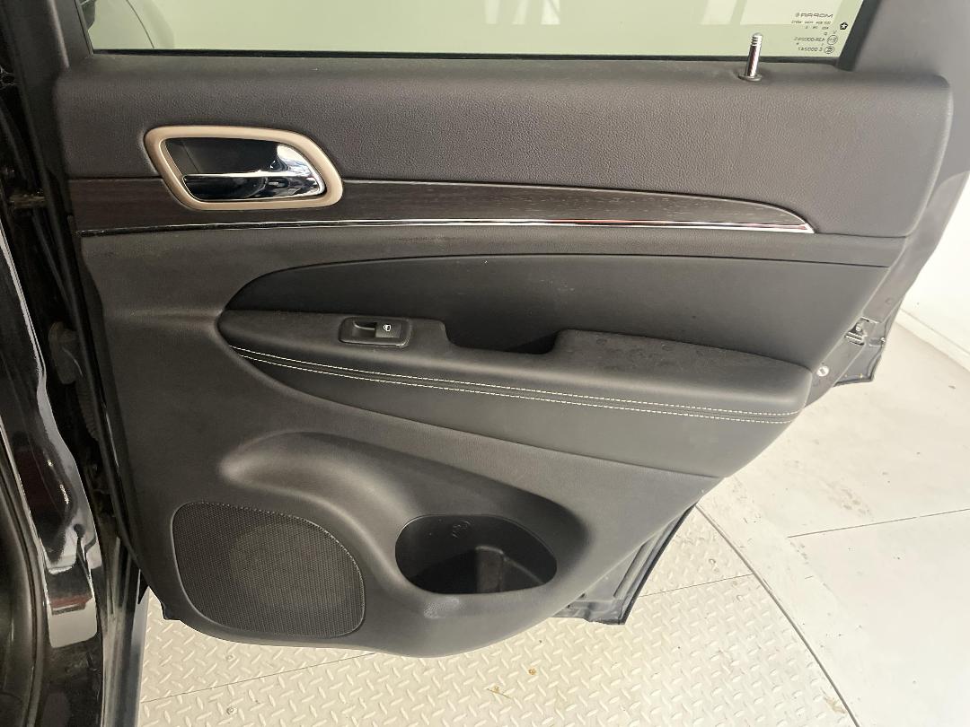 Photo '19' of Jeep Grand Cherokee