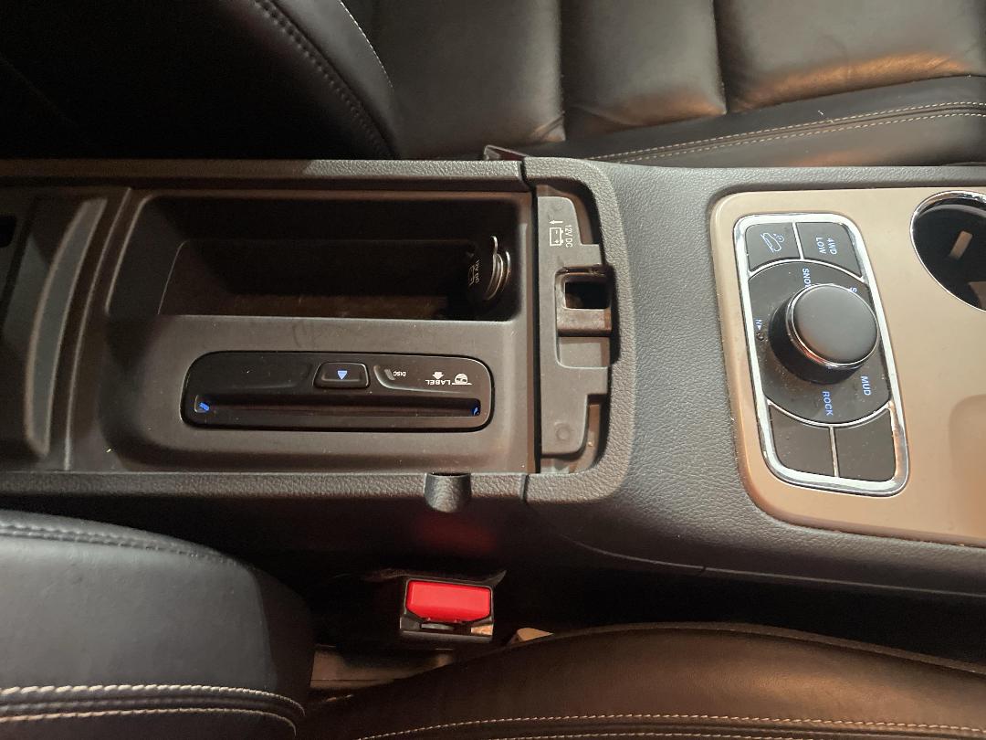 Photo '33' of Jeep Grand Cherokee