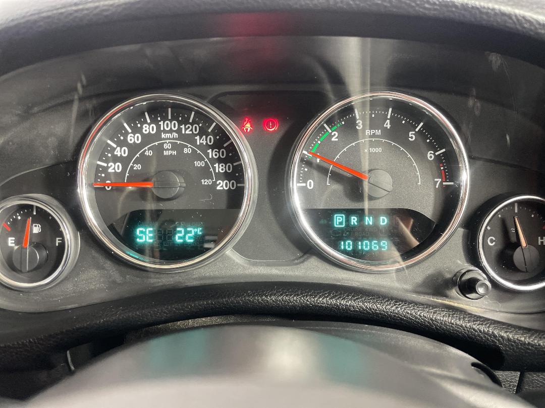 Photo '20' of Jeep Wrangler