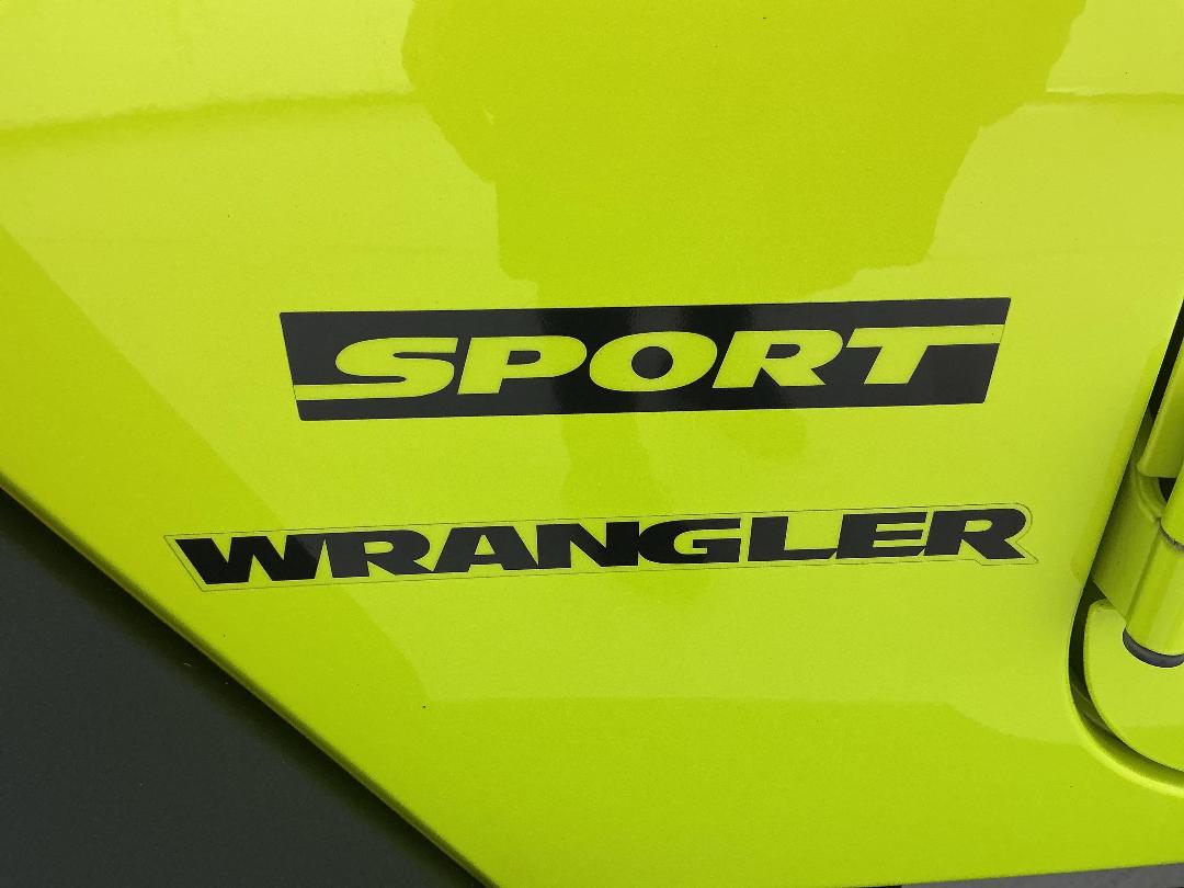 Photo '27' of Jeep Wrangler Photo '27' of Jeep Wrangler