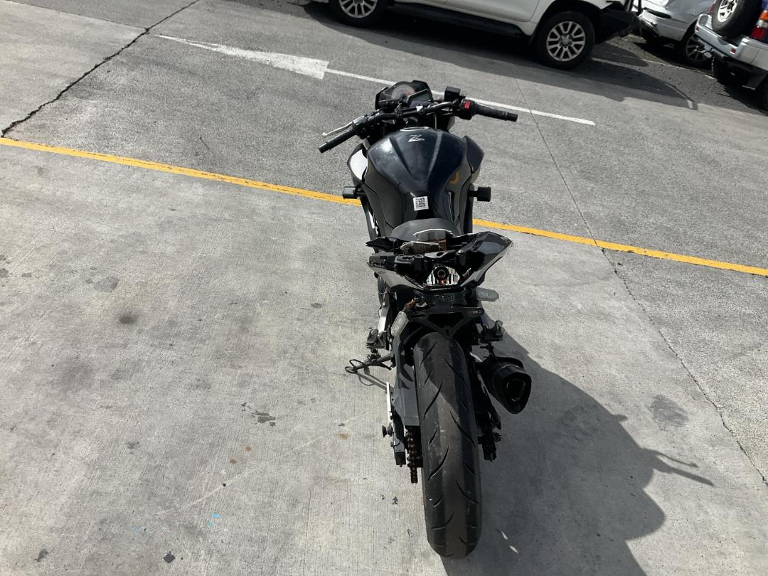 Photo '6' of Kawasaki ER 300B