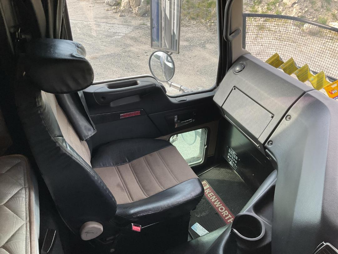Photo '15' of Kenworth K200 PRIME MOVER 6X4 Tractor Unit Photo '15' of Kenworth K200 PRIME MOVER 6X4 Tractor Unit